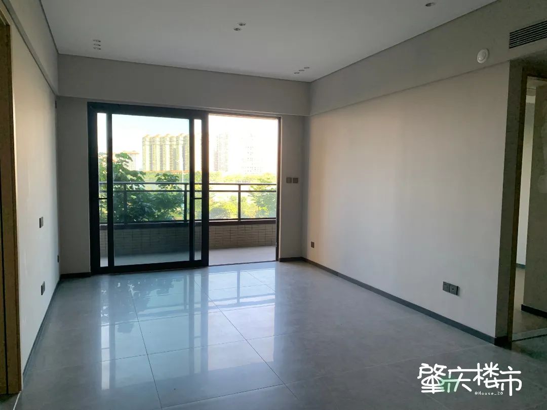 卖售楼部！撤沙盘！肇庆江景盘6字头起清货！曾卖至万元