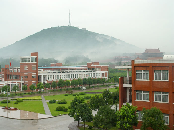 紧急！大学2万师生隔离，同名的新华学院全国还有2所，均为民办