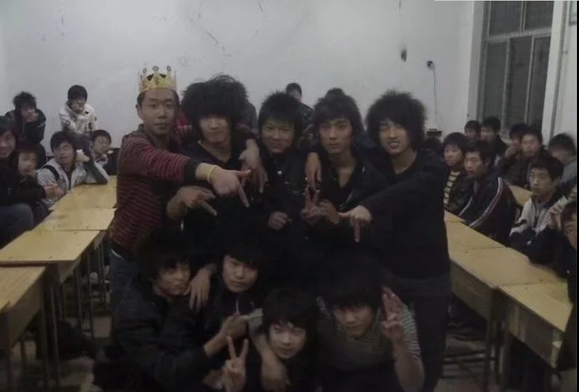 考过一建当项目经理年薪20万，当讲师年薪100万，做自媒体也不错