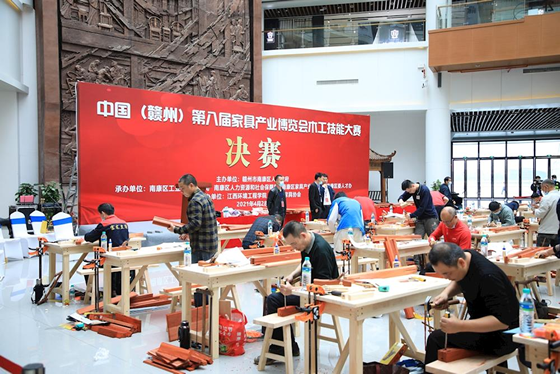 江西环境工程职业学院积极助力中国（赣州）第八届家具产业博览会