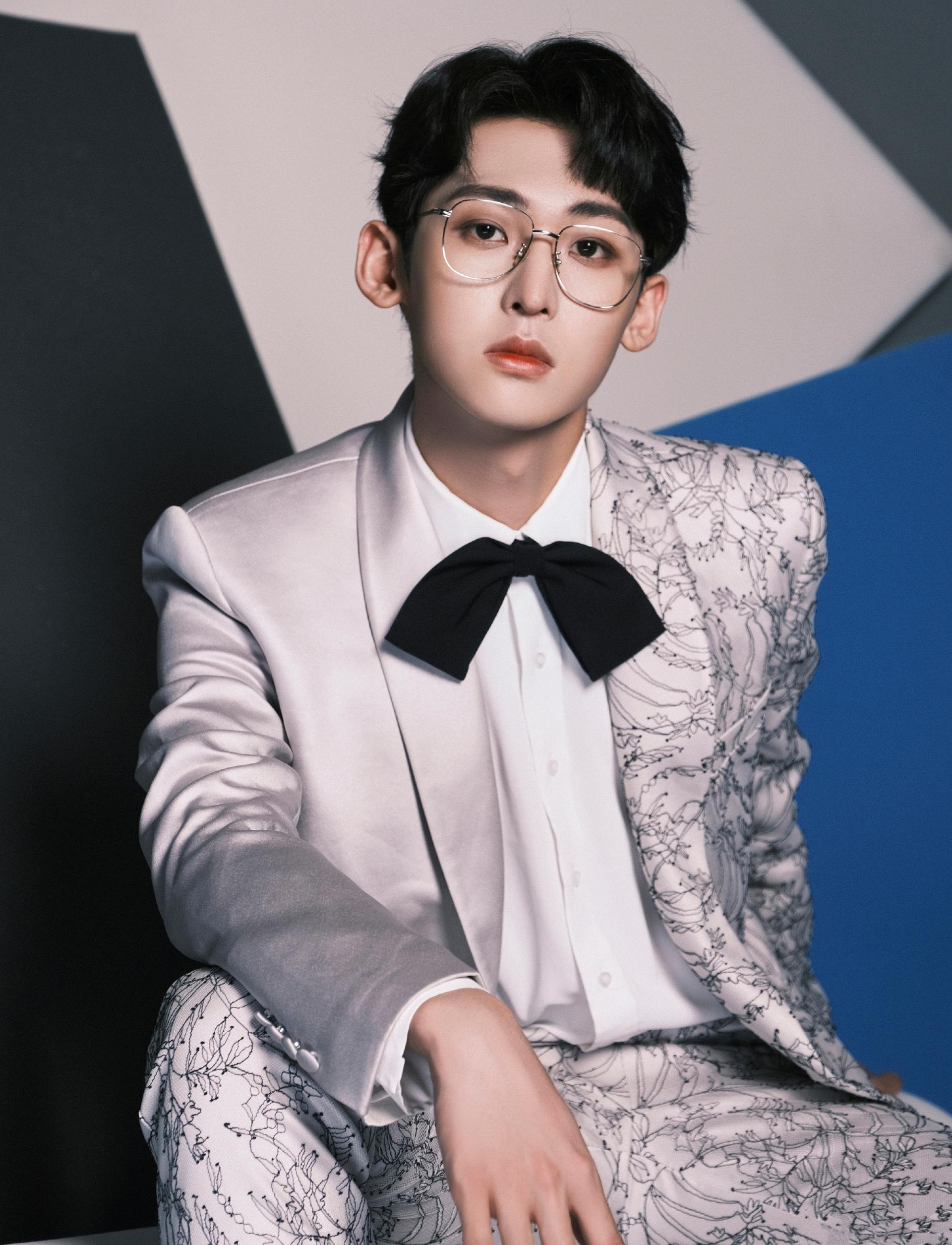 参加的节目均在8分以上，人气不输爱豆：这帮素人有何魅力？