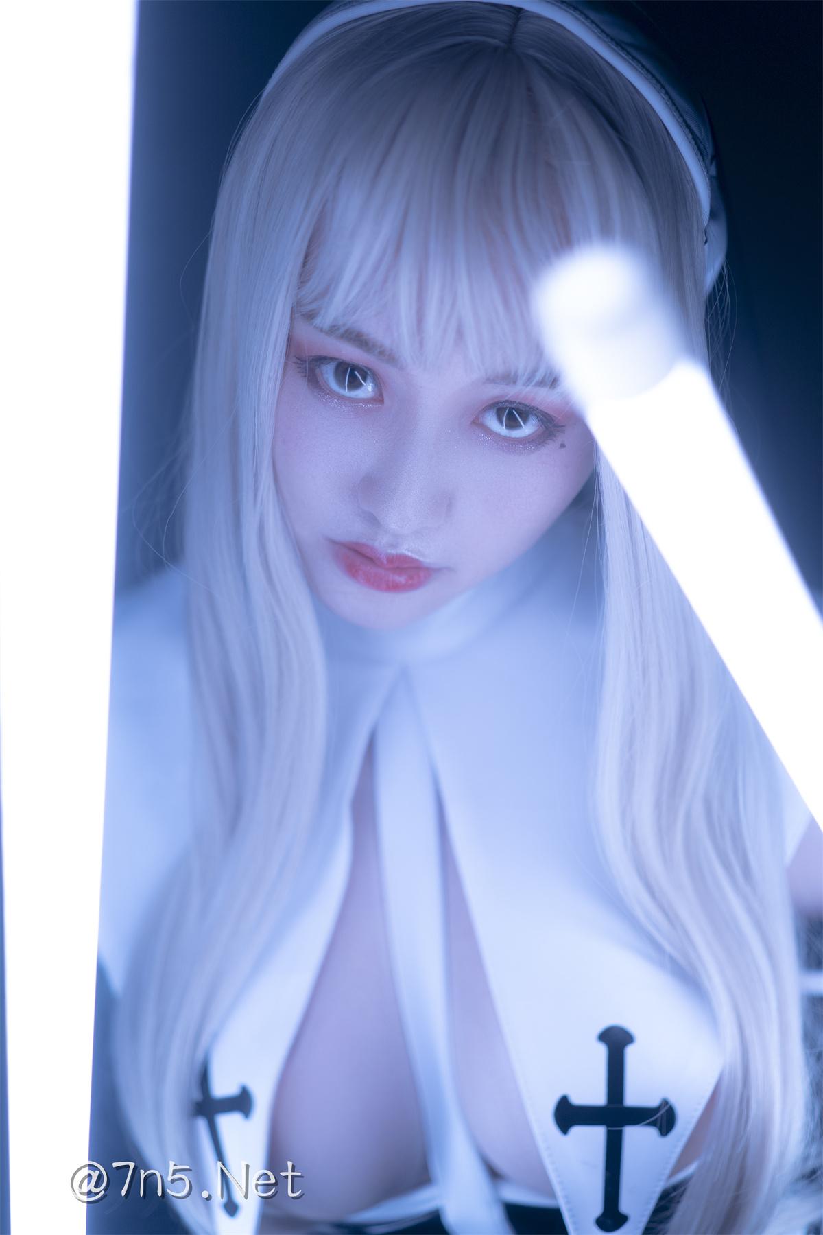 网络红人@脱尾巴Mizuki – 修女COS[27P-139MB]-Coser吧