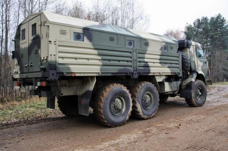 8,卡玛斯6x6军用运输卡车(俄罗斯)