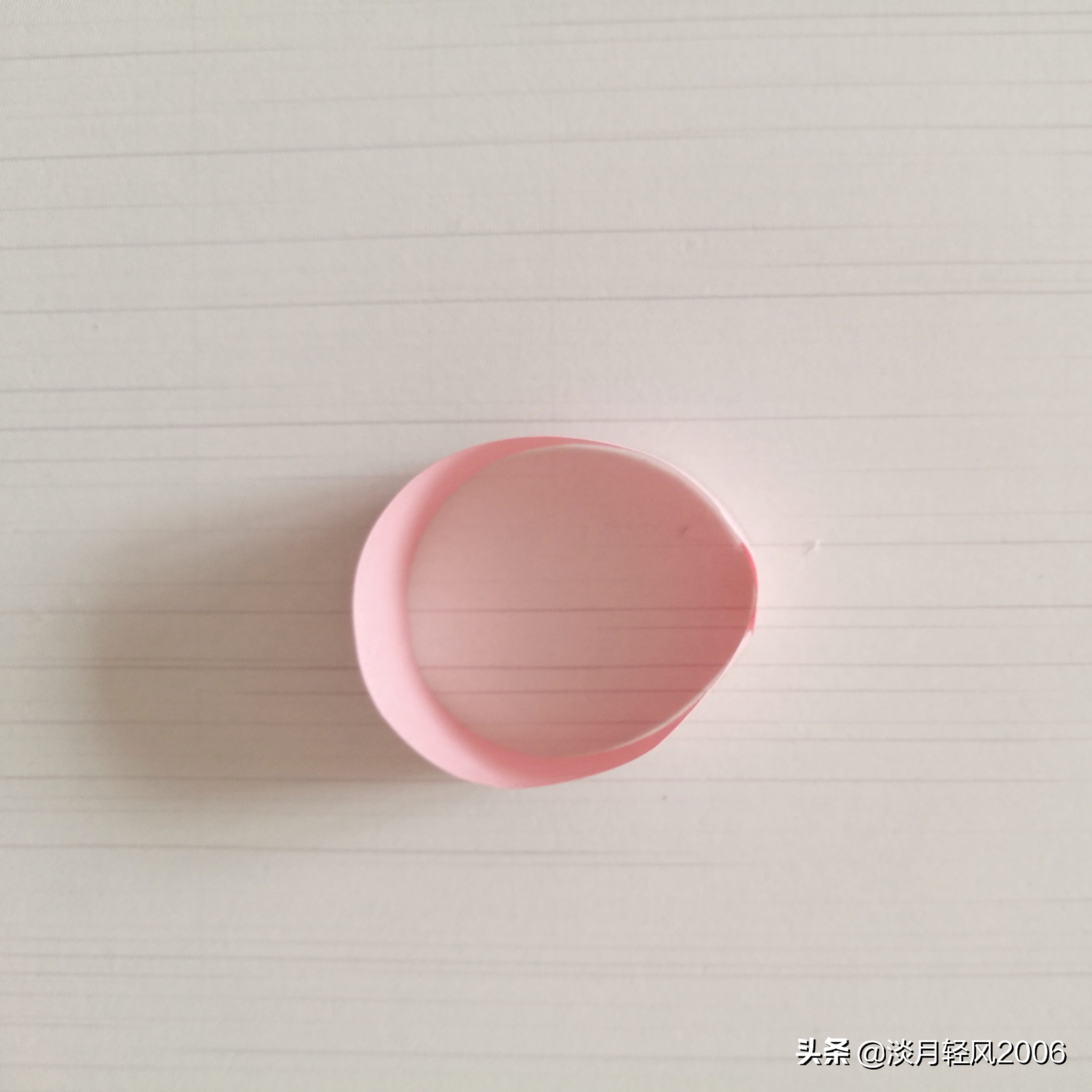 幼儿园手工，自己动手用卡纸做清新小花爱心贺卡，可以当手工作业