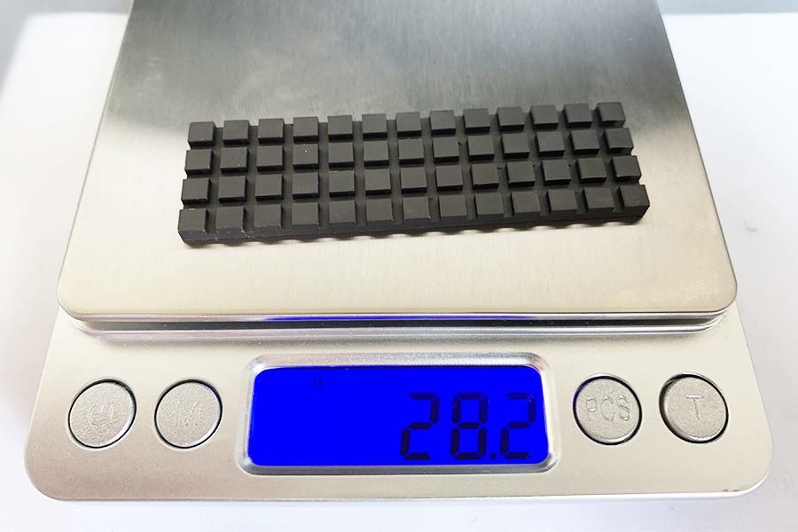 给Nvme固态硬盘加上散热马甲，到底美不美？