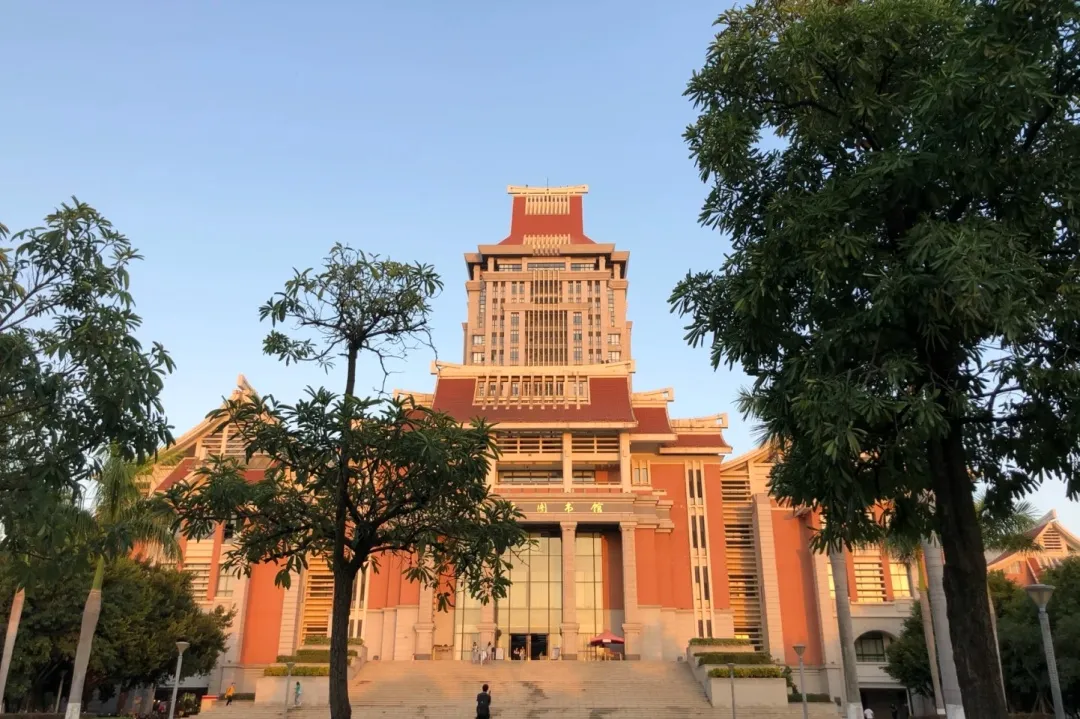 22考研还不知道如何择校？大学最高颜值的图书馆推荐