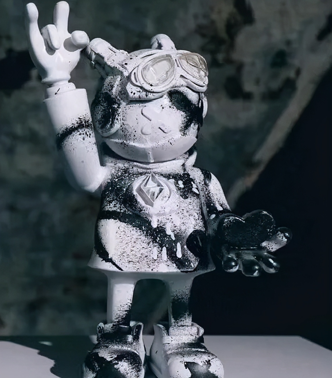 一流的原画师、设计师究竟能有多赚钱？哔哩哔哩主美的老师揭内幕