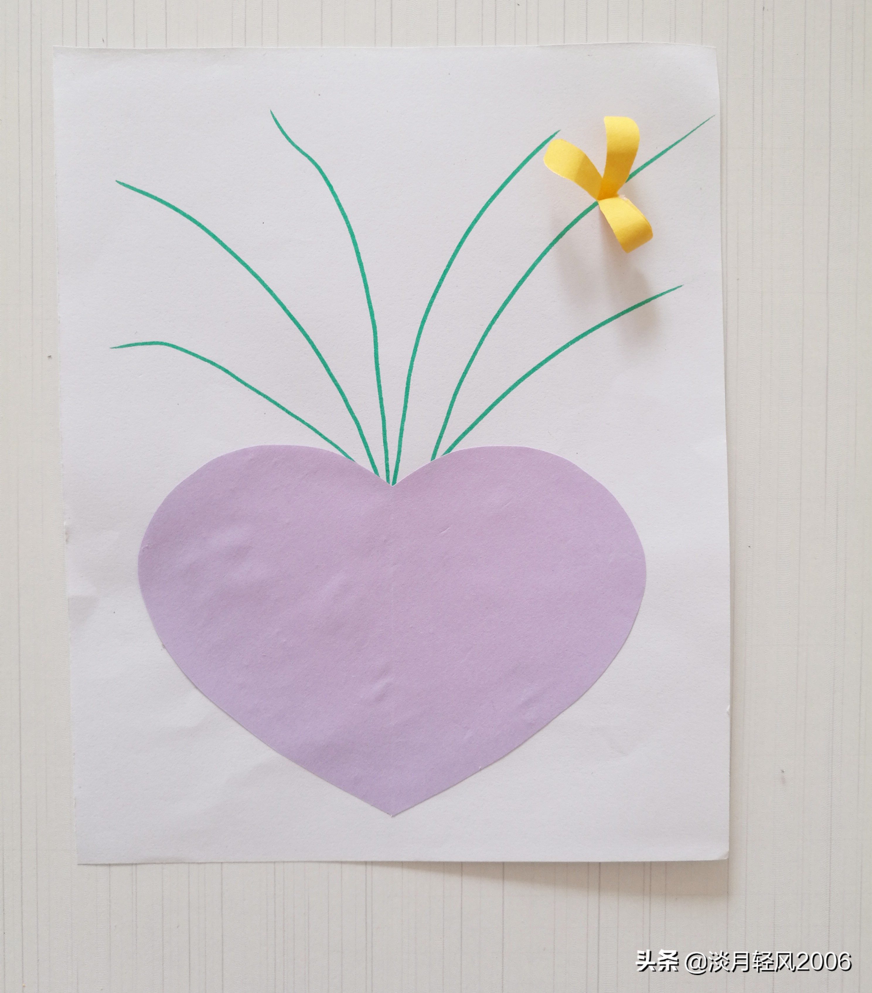 幼儿园手工，自己动手用卡纸做清新小花爱心贺卡，可以当手工作业