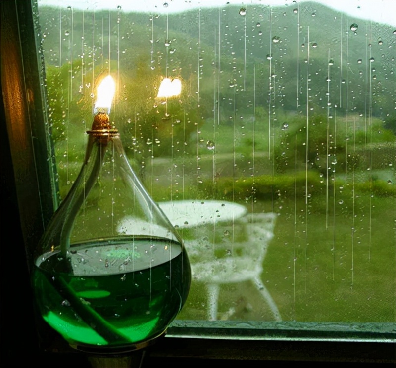 原创:十月,阴雨绵绵