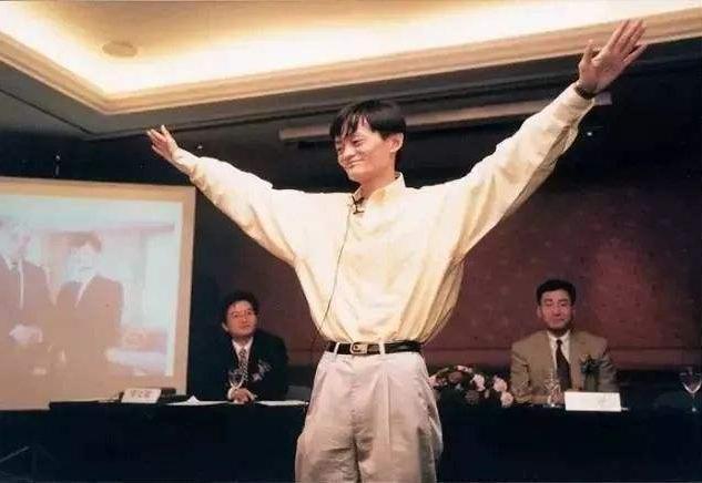 明代最动容的一句情话，堪比苏轼的“十年生死”——时间有了度量