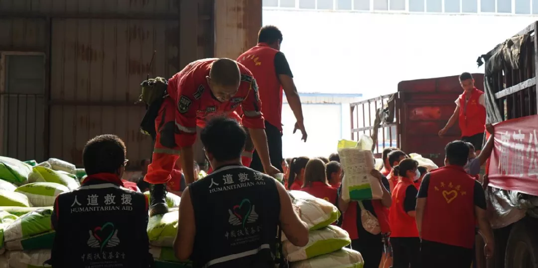 满足灾民需求，一切从实际出发！