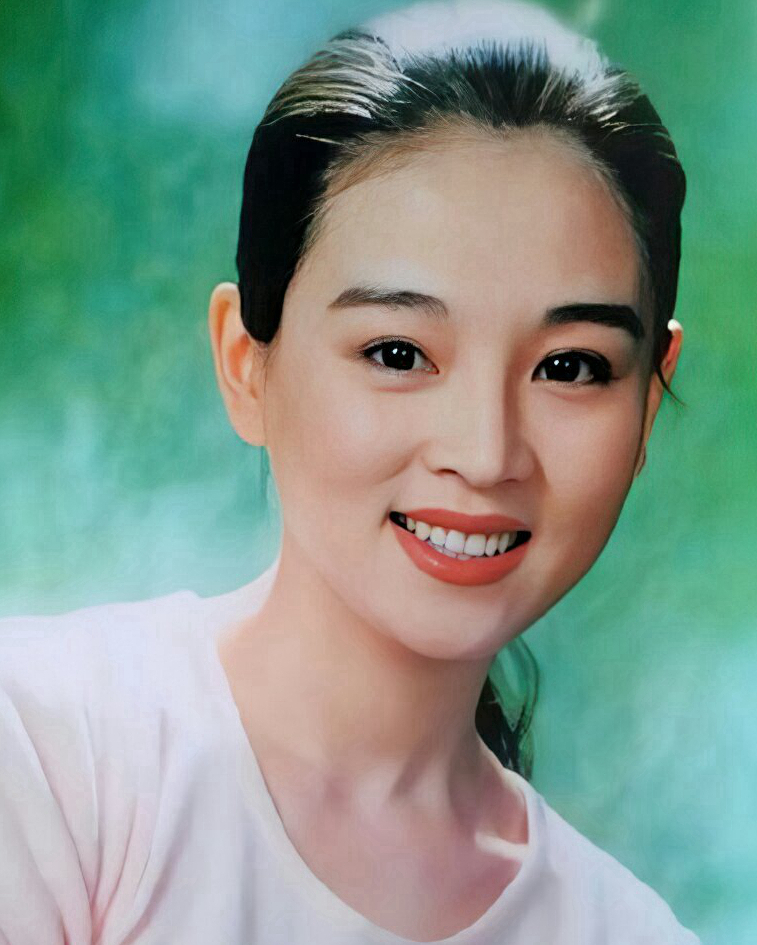 13月13日,是上世纪90年代著名女演员赵明明51岁的生日,借此机会,娱