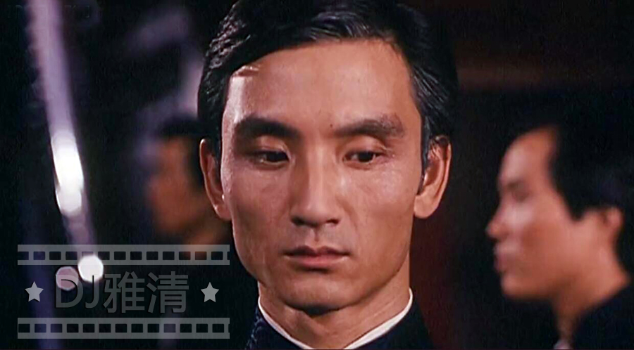 杜玉明扮演杜月笙