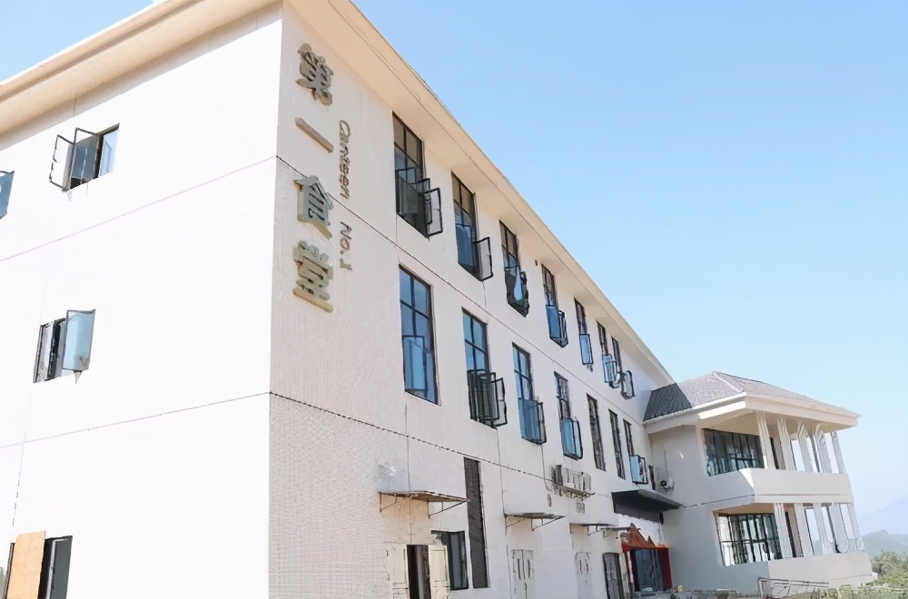 广东科贸职业学院学费宿舍费学校环境宿舍环境怎么样