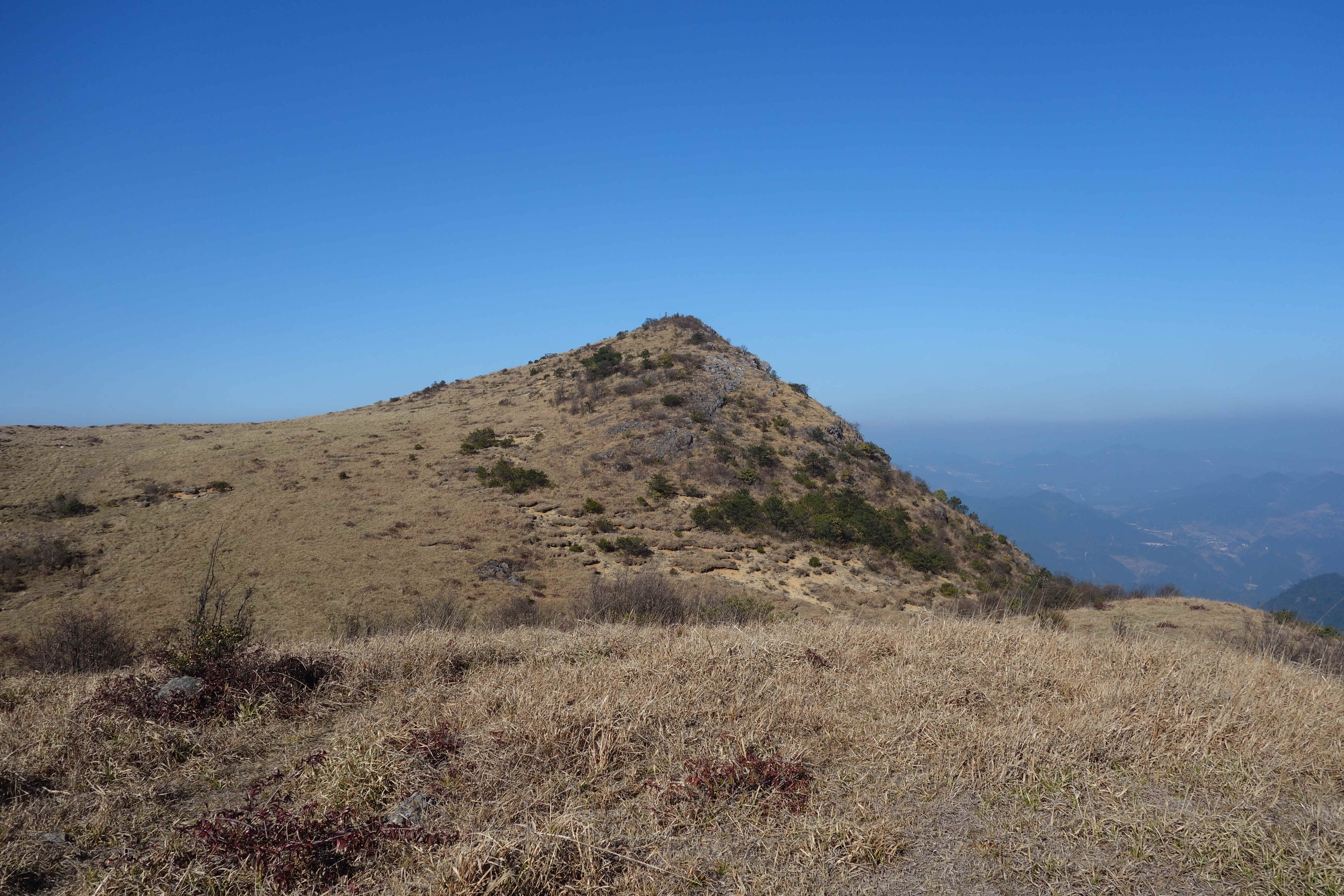 福建省海拔最高的100座山峰排行