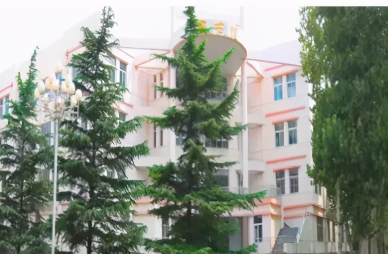 澳洲13所大學开设中國学习中心！一二线城市都有