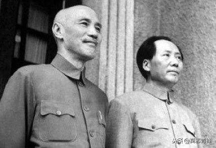 1937年庐山谈判蒋介石逼毛主席“出洋”