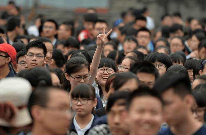 山东理科状元高考749分背后：穷人买车，富人投资教育