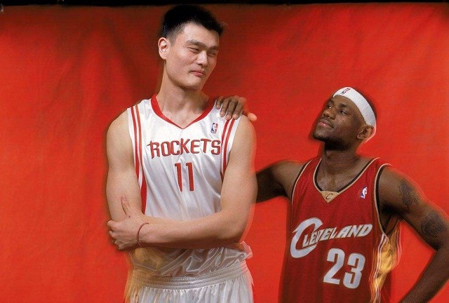 最强nba为什么没有乔丹呢(姚明心目中的NBA最强阵容：乔丹科比无悬念，詹姆斯竟然没有入选)