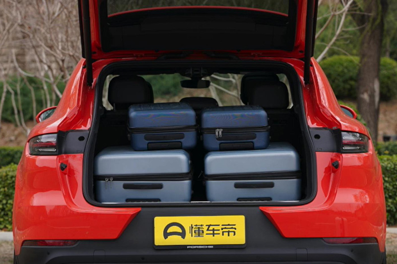 不一样的不仅是车尾 测试保时捷Cayenne Coupé