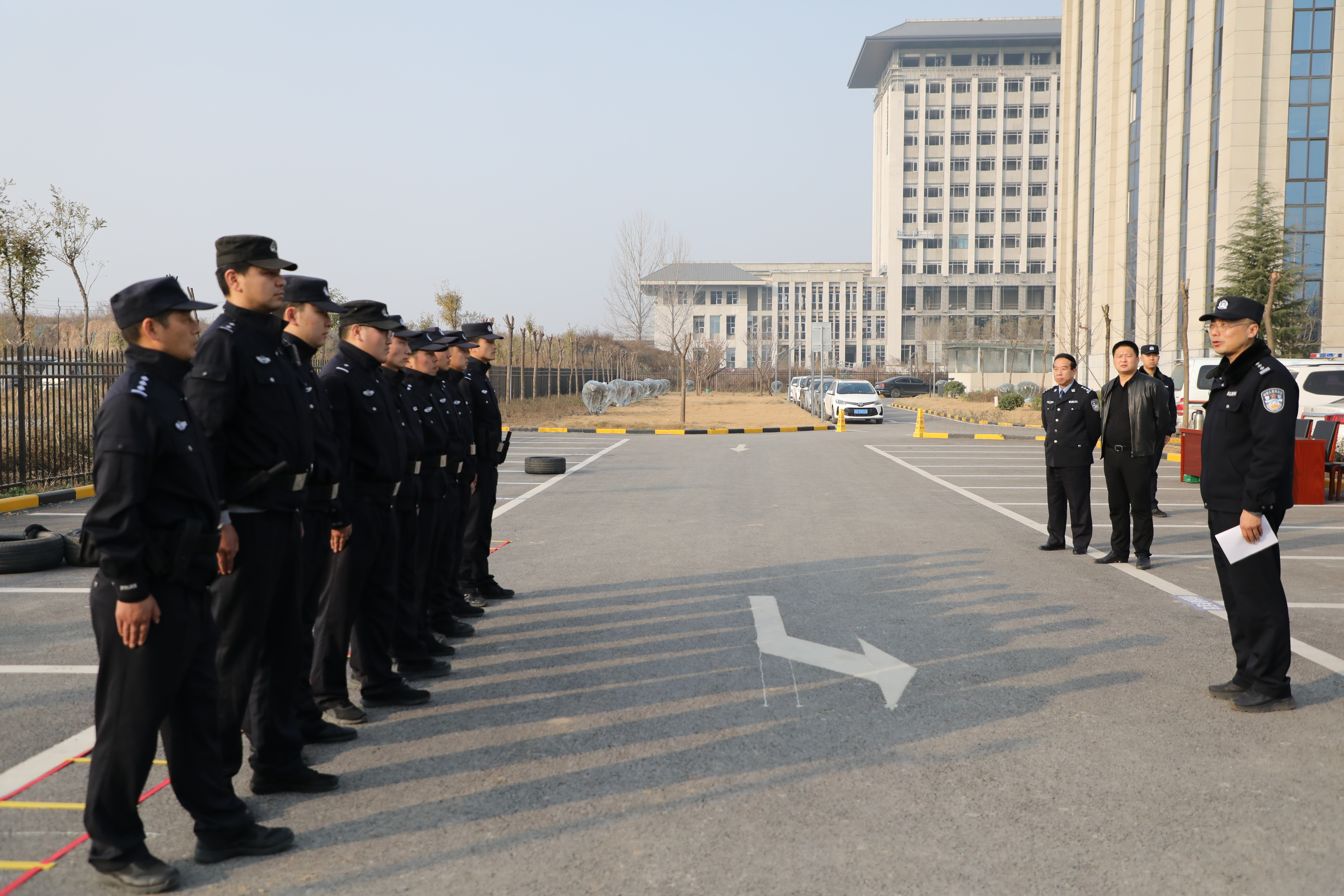西安市高陵法院司法警察大队圆满完成实战化考核任务