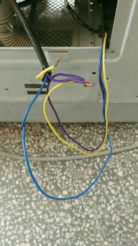 海尔洗衣机更换主板后不脱水牵引器咔咔响不排水