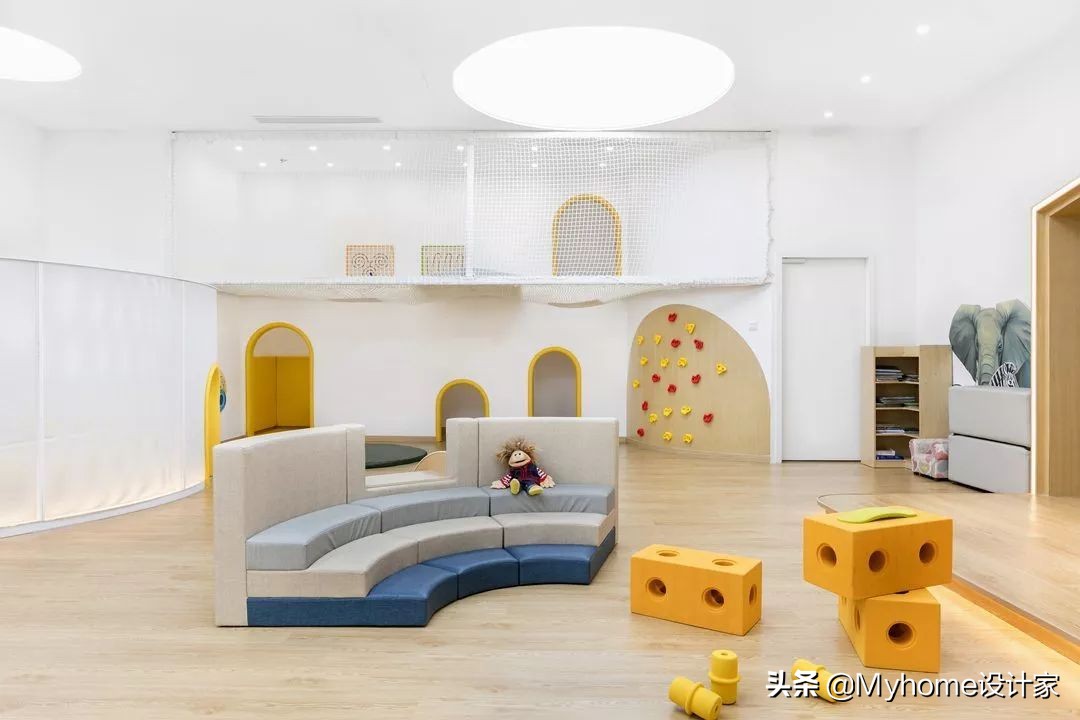 她巧妙设计270㎡，是玩具店也是游乐场，孩子进去都玩疯了
