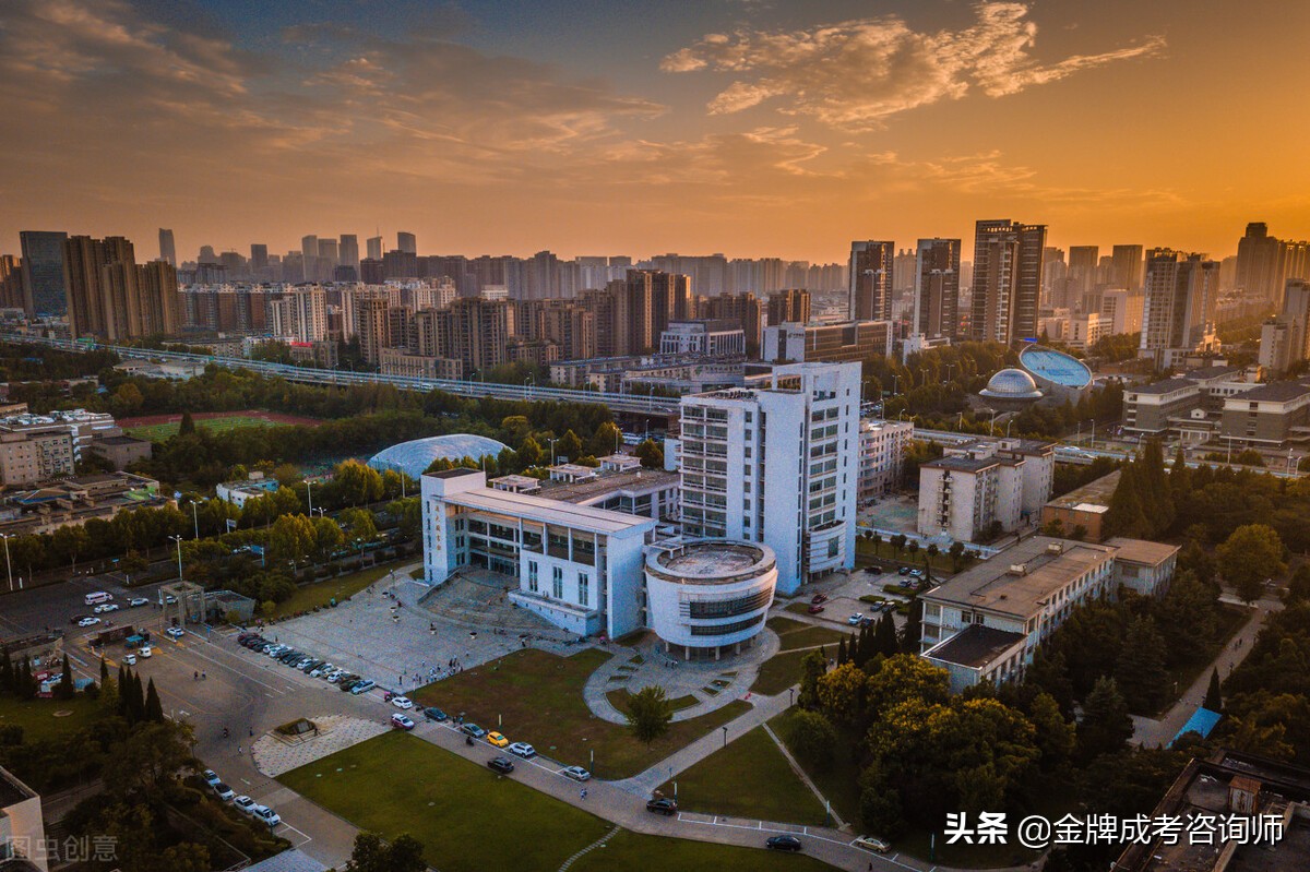 文科好的学生怎么选大学？看专业定大学的话，务必考虑这4所