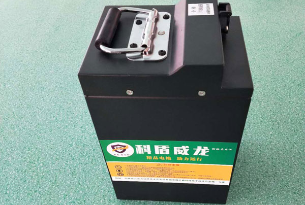石墨烯、铅酸和锂电池，哪种更划算？车友：以后，买车换车不上当
