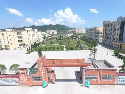 对高中学校高考捷报的反思