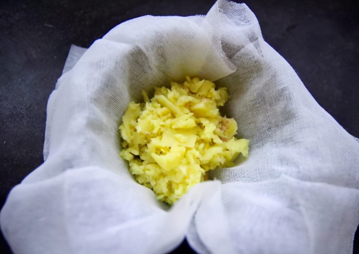 天热生姜跟它是绝配，三分钟教你做甜品，天天吃不腻，好吃不用买