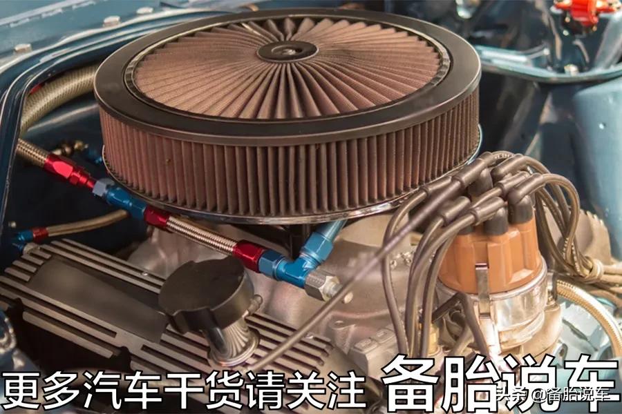 急刹车的时候，到底要不要踩离合？