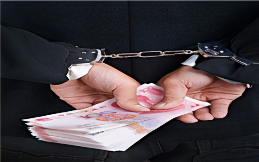 构成合同诈骗罪的证据包括哪些？这些人为什么无罪？