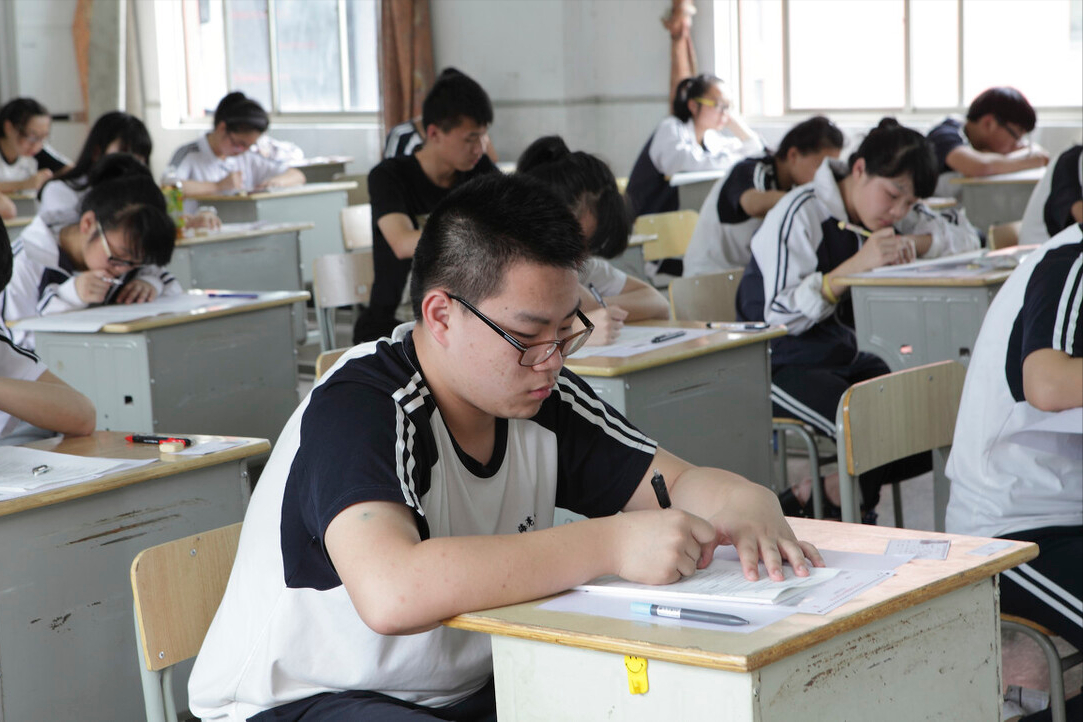 2021年全国中学排名出炉，衡水中学仅排第二，人大附中位列第三