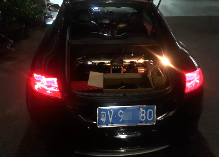 粤B兰博基尼飓风跑来珠海炸街，频发抖音被举报！交警全市布控！