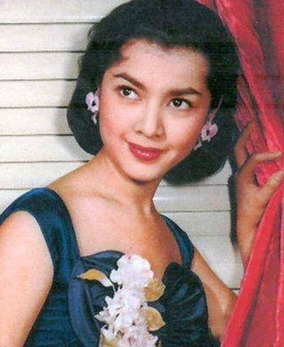 香港女星陈思思《三笑》成名,抢了闺蜜的男友,再嫁成了前夫婶婶