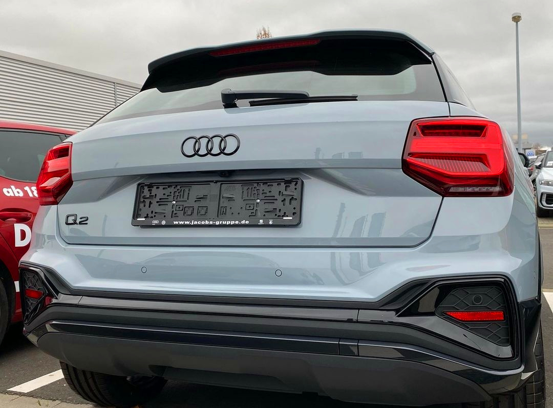 奥迪Q5的“新小弟”！新款Q2实车，1.5T配矩阵LED大灯