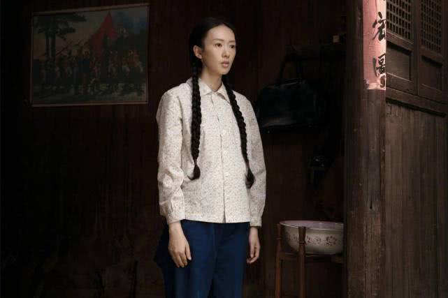 “小章子怡”：为上位被教授强奸，被张国立儿子家暴报复险些丧命