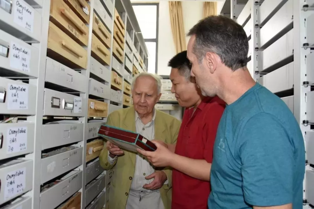 敬畏生命，崇尚学术——首都师大生命科学学院本科专业巡礼