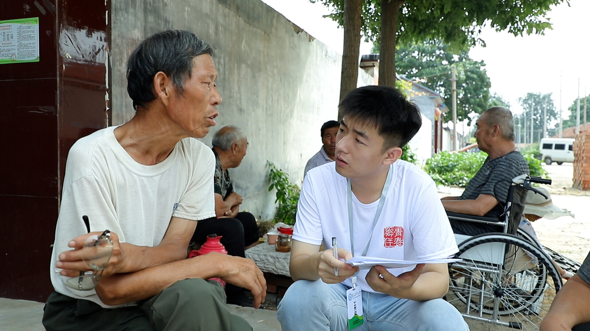 青农学子赴东斟灌村：入一线调研，领悟实践真知