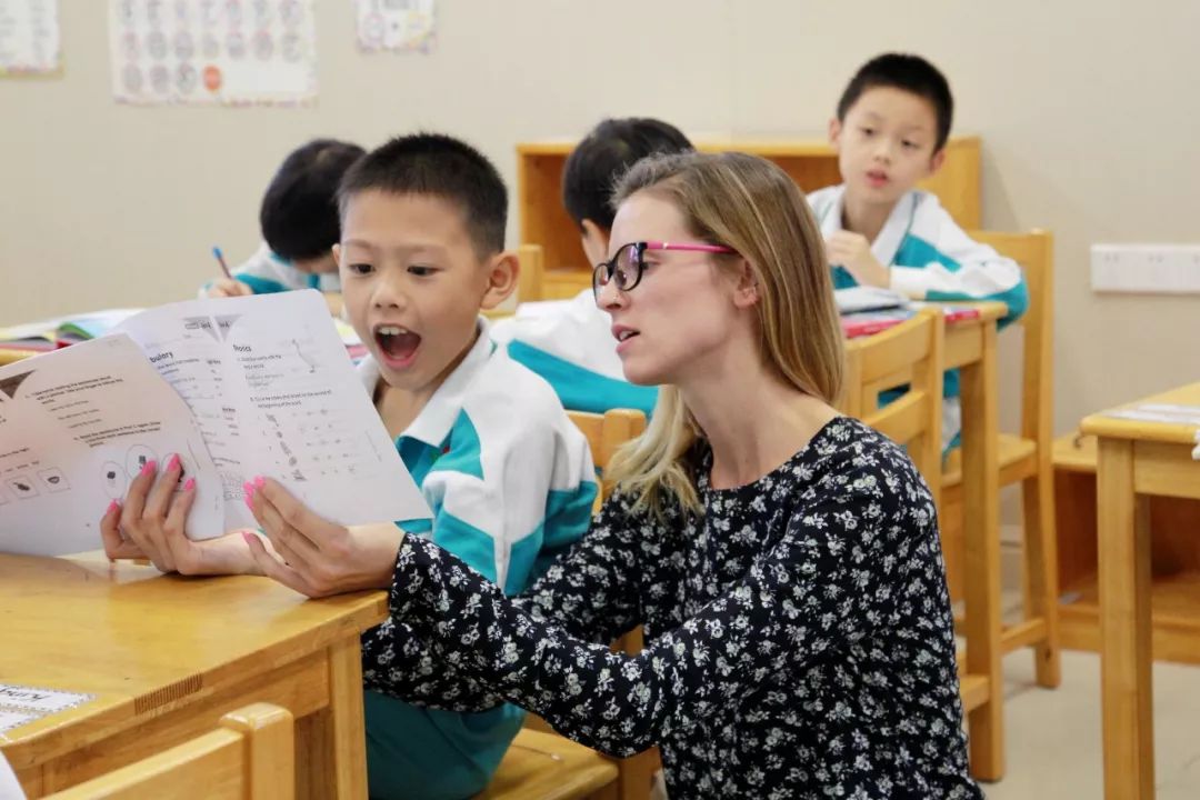 广东碧桂园学校：中国灵魂，国际情怀；全球视野，领袖格局