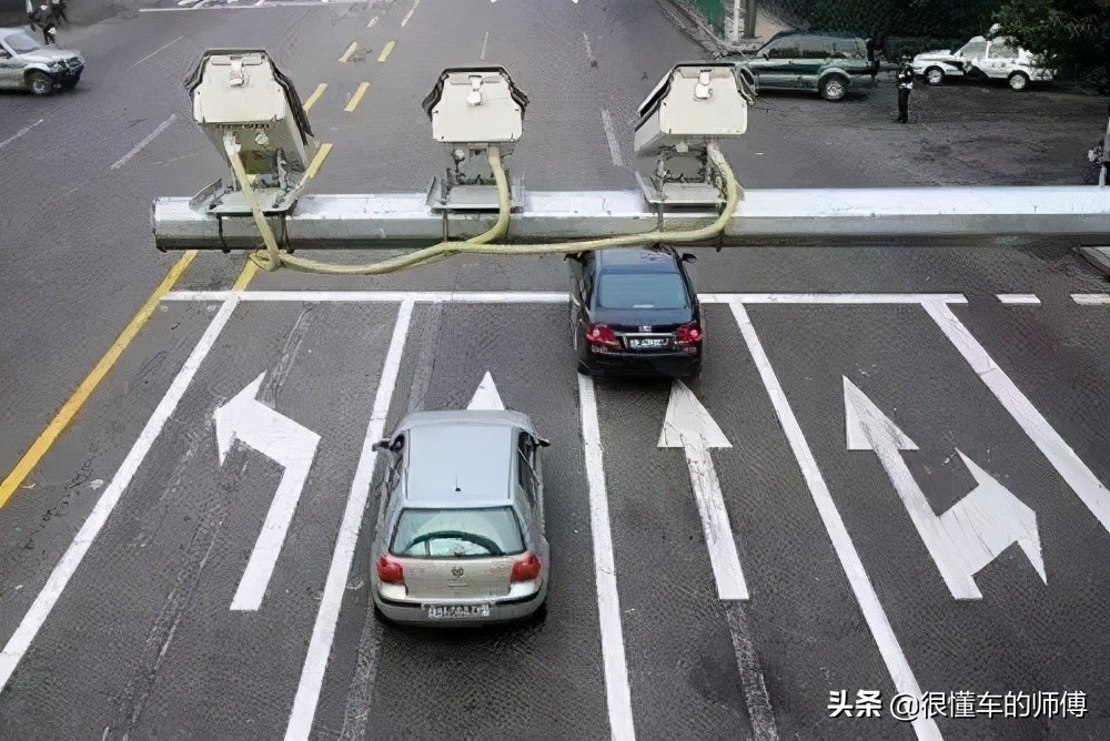 闯红灯多久能查出来,闯红灯多久能查出来12123