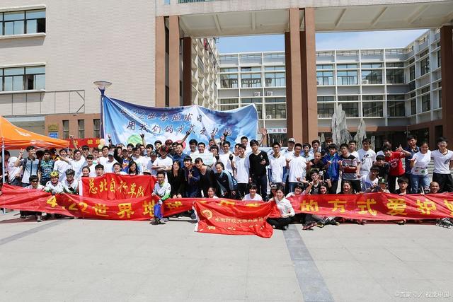 如果想学医，应该怎么选择院校及专业？把握这6个方面就够了