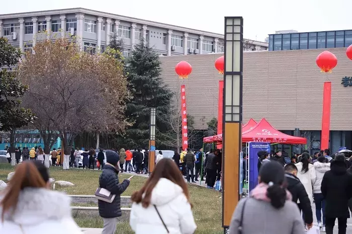 2019届陕西高校（师范类）毕业生大型招聘会成功举办