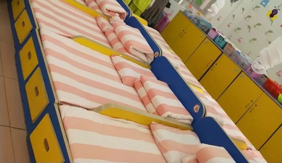 一年级就要住宿？民办小学宿舍大pk，带你深入各小学宿舍现场