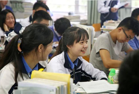 大学申请走读最好理由（同样都是高中生）