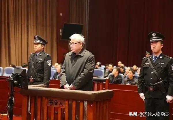 《扫黑风暴》高明远看得脊背发凉?花780万砍人手脚的原型更恐怖