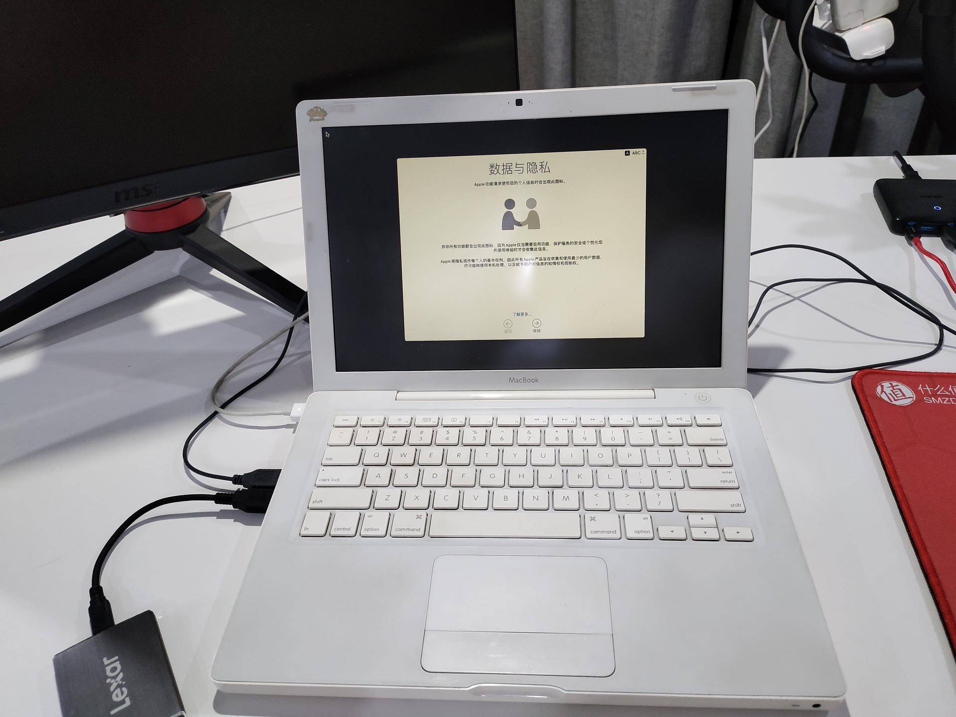 虽然我换了ssd,但毕竟也就200多的读写,和现款的macbook pro们性能