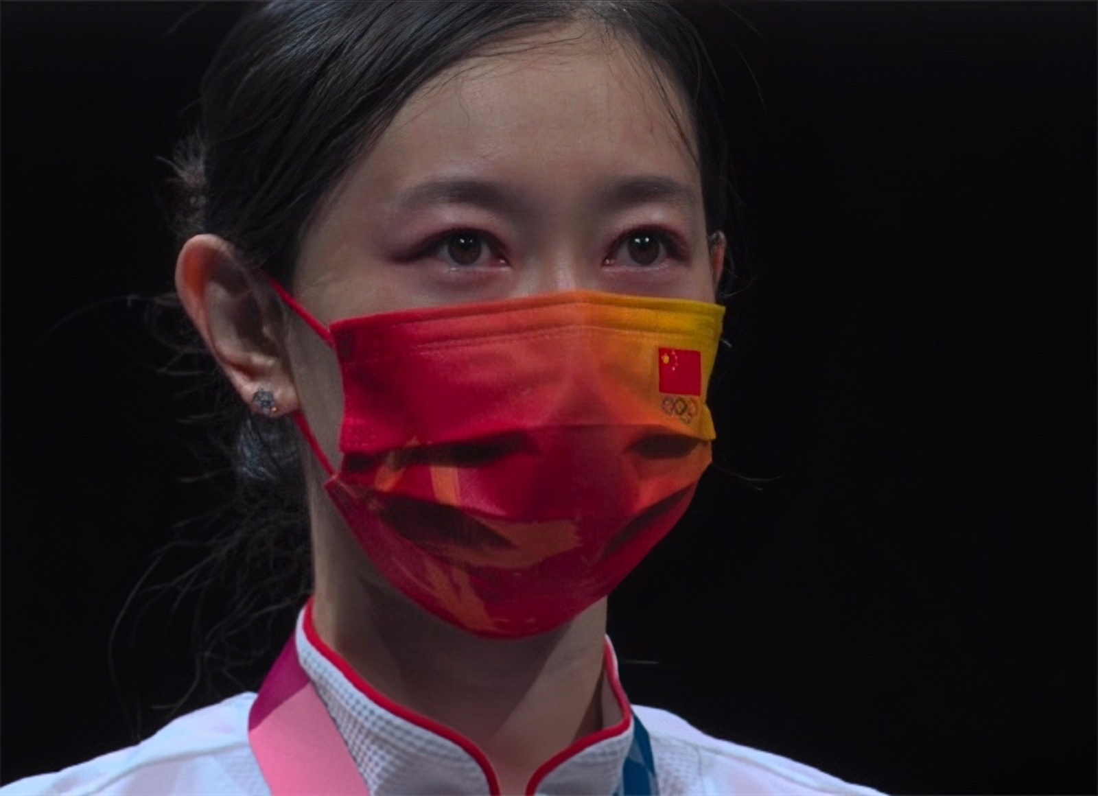 白敬亭出道七年，初吻送给马思纯，反向追星奥运冠军杨倩