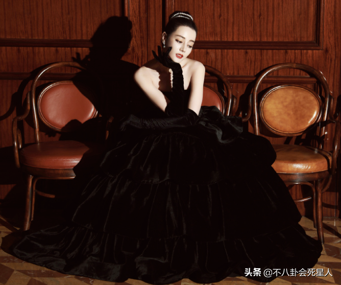 从高雯到乔晶晶,迪丽热巴的“神颜”是如何一步步走下坡路的?